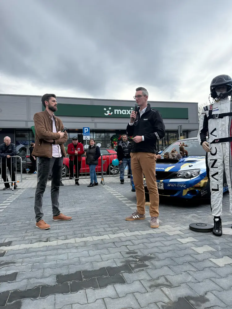 Interview with the drivers on stage during the opening